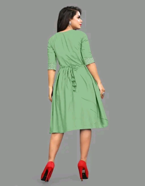 Womsn Frock Girl Cloth Cotton Froq western dress for women
Name: western dress for women
Fabric: Viscose Rayon
Sleeve Length: Three-Quarter Sleeves
Pattern: Embroidered
Net Quantity (N): 1
Sizes:
S, M, L, XL, XXL
A good quality dress for women. It will give them a classy and comfort look.This is designed as per the latest trends to keep you in sync with high fashion - L