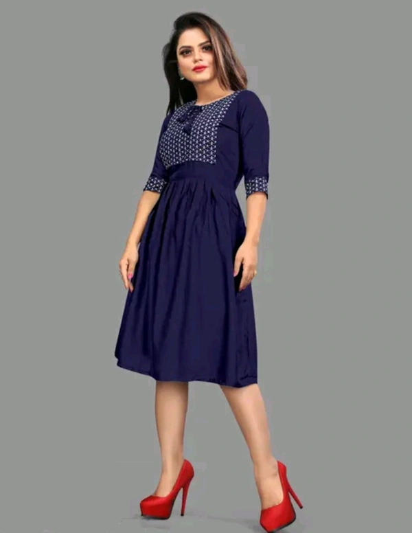 Womsn Frock Girl Cloth Cotton Froq western dress for women
Name: western dress for women
Fabric: Viscose Rayon
Sleeve Length: Three-Quarter Sleeves
Pattern: Embroidered
Net Quantity (N): 1
Sizes:
S, M, L, XL, XXL
A good quality dress for women. It will give them a classy and comfort look.This is designed as per the latest trends to keep you in sync with high fashion - L