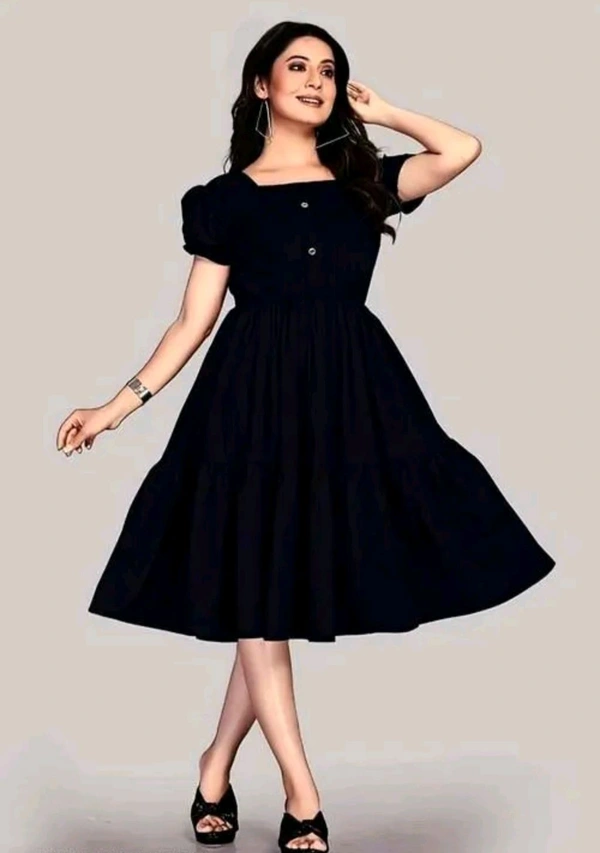 Cotton Frock Stylish Womsn Frock Girl Cloth Cotton Froq western dress for women
Name: western dress for women
Fabric: Viscose Rayon
Sleeve Length: Three-Quarter Sleeves
Pattern: Embroidered
Net Quantity (N): 1
Sizes:
S, M, L, XL, XXL
A good quality dress for women. It will give them a - L