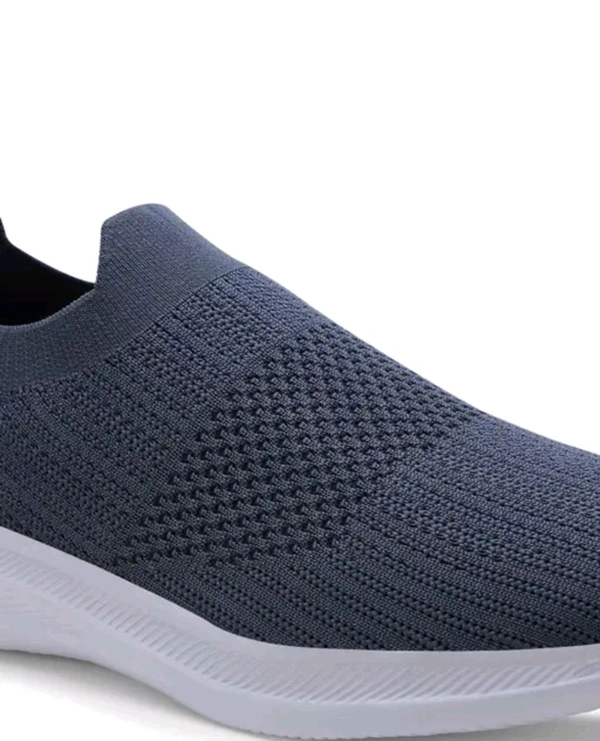 Mens Causal Sneakers Shoes
Name: Mens Causal Sneakers Shoes
Material: Mesh
Sole Material: Eva
Sizes:
IND-6, IND-7, IND-8, IND-9, IND-10
Grey Solid Running Shoes For Men
Name: Grey Solid Running Shoes For Men
Material: Mesh
Sole Material: EVA
- 9