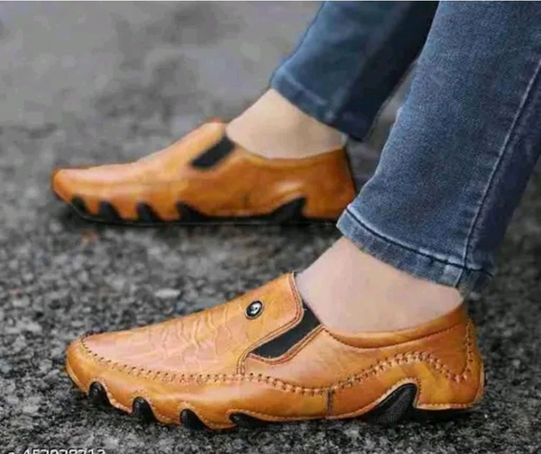 AKIKO GB Loafers - TAN
Name: AKIKO GB Loafers - TAN
Material: Synthetic
Sole Material: Rubber
Fastening: Slip On
Toe Shape: Round Toe
Net Quantity (N): 1
Sizes:
IND-6 (Foot Length Size: 25.4 cm, Foot Width Size: 10 cm)
IND-7 (Foot Length Size: 26 cm, Foot Width Size: 10 cm)
IND-8 (Foot Length Size: 27.3 cm, Foot Width Size: 10 cm)
IND-9 (Foot Length Size: 27.9 cm, Foot - 8