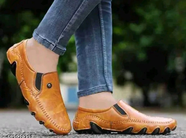 AKIKO GB Loafers - TAN
Name: AKIKO GB Loafers - TAN
Material: Synthetic
Sole Material: Rubber
Fastening: Slip On
Toe Shape: Round Toe
Net Quantity (N): 1
Sizes:
IND-6 (Foot Length Size: 25.4 cm, Foot Width Size: 10 cm)
IND-7 (Foot Length Size: 26 cm, Foot Width Size: 10 cm)
IND-8 (Foot Length Size: 27.3 cm, Foot Width Size: 10 cm)
IND-9 (Foot Length Size: 27.9 cm, Foot - 10