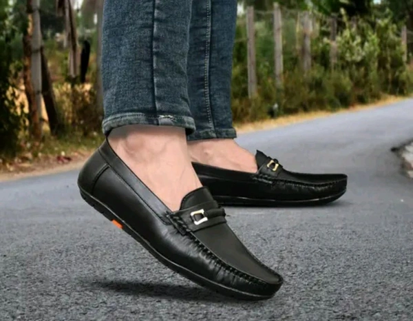 Black Formal shoes for men
Name: Black Formal shoes for men
Material: Synthetic
Sole Material: Pvc
Fastening: Slip On
Toe Shape: Round Toe
Sizes:
IND-6 (Foot Length Size: 25 cm, Foot Width Size: 10 cm)
IND-7 (Foot Length Size: 26 cm, Foot Width Size: 10.1 cm)
IND-8 IND-9 IND-10 - 6
