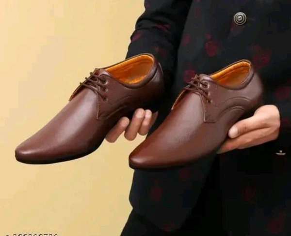 Groofer Men's Brown Sythentic Leather Formal SHoes
Name: Groofer Men's Brown Sythentic Leather Formal SHoes
Material: Syntethic Leather
Sole Material: PVC
Sizes:
IND-6 (Foot Length Size: 25.4 cm)
IND-7 (Foot Length Size: 26.1 cm)
IND-8 (Foot Length Size: 26.8 cm)
IND-9 (Foot Length Size: 27.5 cm)
IND-10 (Foot Length Size: 28.2 cm - 8