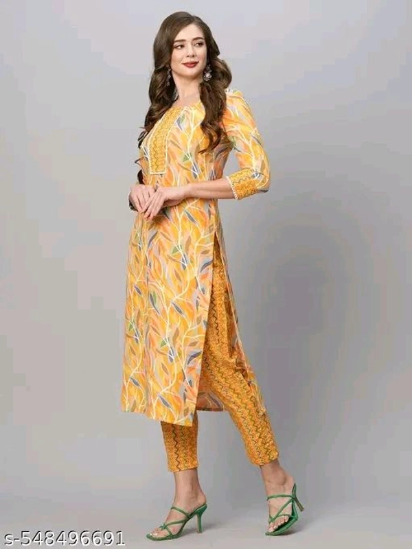 Yellow kurti Pant Set Girlp cotton kurti with pent for women
Name: cotton kurti with pent for women
Kurta Fabric: Cottonp
Bottomwear Fabric: Cotton
Kurta Color: Yellow
Bottomwear Color: Yellow
Sleeve Length: Three-Quarter Sleeves
Sleeve Styling: Regular
Neck: Round
Length: Calf Length
Pattern: Printed
Print or Pattern Type: Floral
Bottom Type: Pants
- L