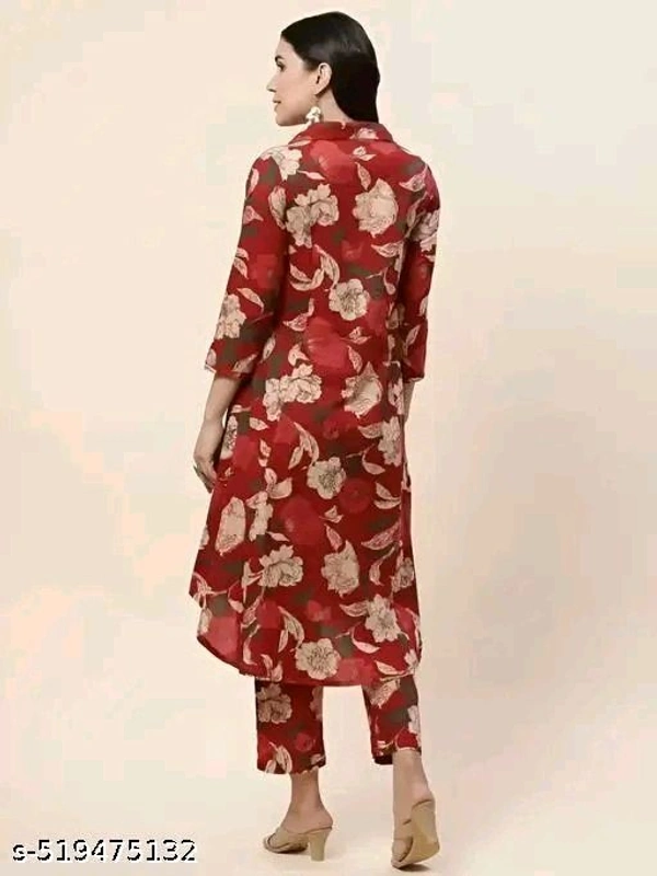 Womam Frock Cotton For Girl Charvi Sensational Women Kurta Sets
Name: Charvi Sensational Women Kurta Sets
Kurta Fabric: Rayon
Bottomwear Fabric: Rayon
Sleeve Length: Three-Quarter Sleeves
Set Type: Kurta With Bottomwear
Bottom Type: Pants
Pattern: Printed
- M