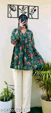 Woman Frock Girl Beautiful Trendy V-neck Top/ Women rayon printed top/women cotton printed top/cotton top festival top
Name: Beautiful Trendy V-neck Top/ Women rayon printed top/women cotton printed top/cotton top Instagram Woman Cloths - M