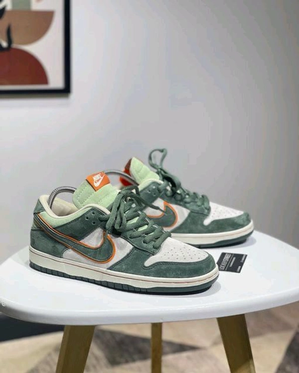 Nike SB Dunk Low Otomo Katsuhiro Green Suede - 41