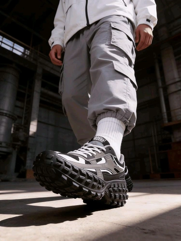 Bacca Bucci Colossus Men's Chunky All-Terrain Sneakers with Rugged Outsole & Ortholite Insole | Outdoor Trail Walking Shoes | Breathable Mesh & Synthetic Uppers - 9 UK, Steel Frost