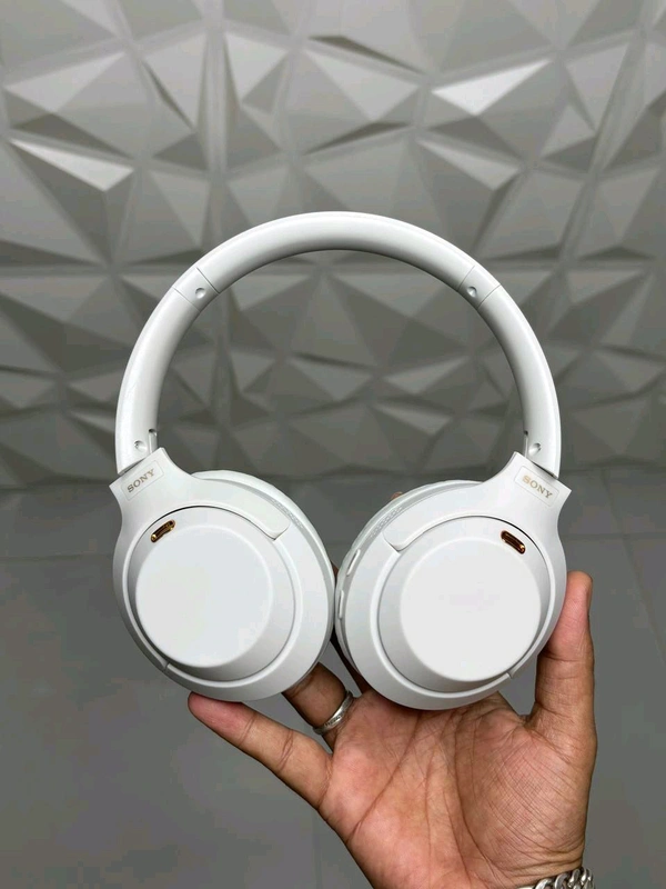 Xm6 Headphone - White