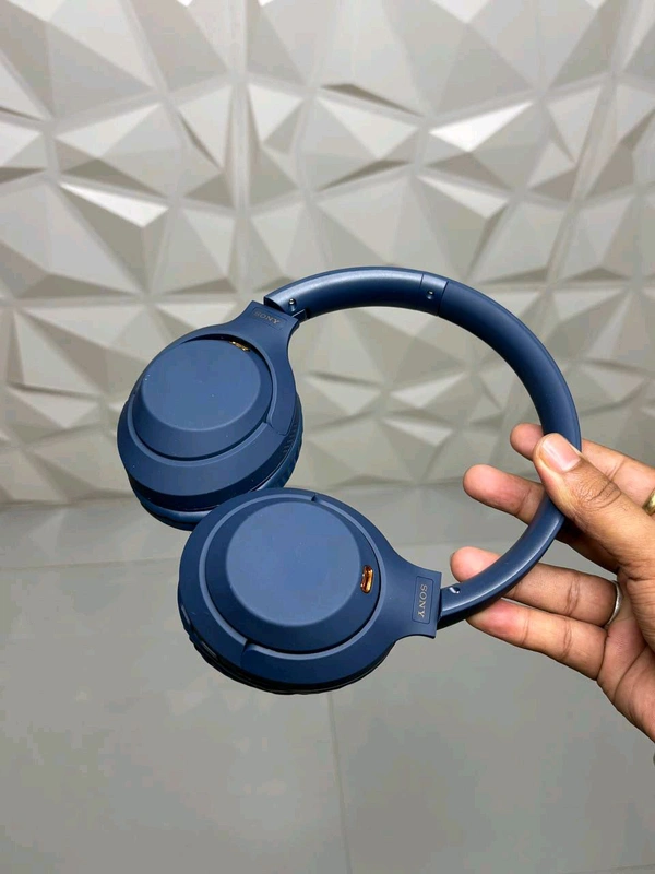 Xm6 Headphone - White