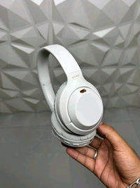 Xm6 Headphone - White
