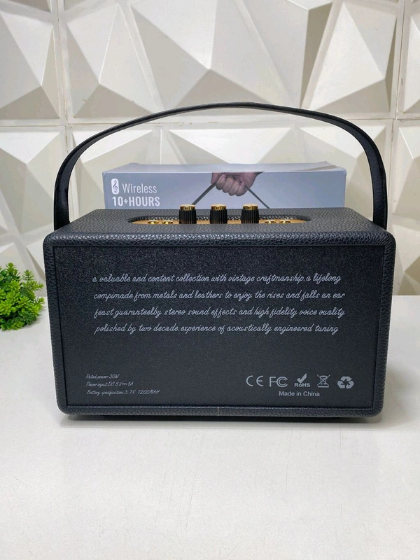 SC M17 Premium Speaker - Black