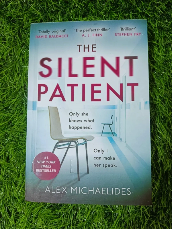 The Silent Patient by Alex Michaelides