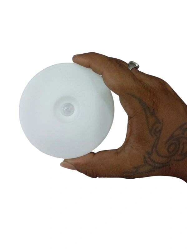 LED intelligent night light