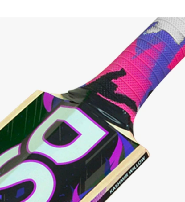 DSC BAT CAN Handle (For Cricket Bat π) 1pis 1200rs