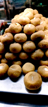 प्रीमियम Pada Best Quietly (1kg) 350rs