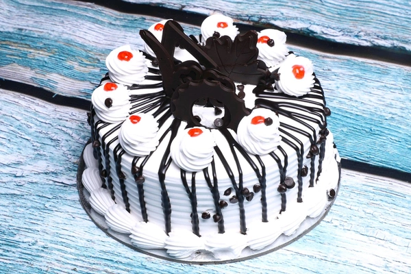 White Cholect Cake1kg