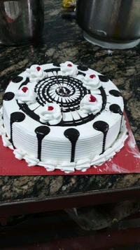 White Cholect Cake1kg