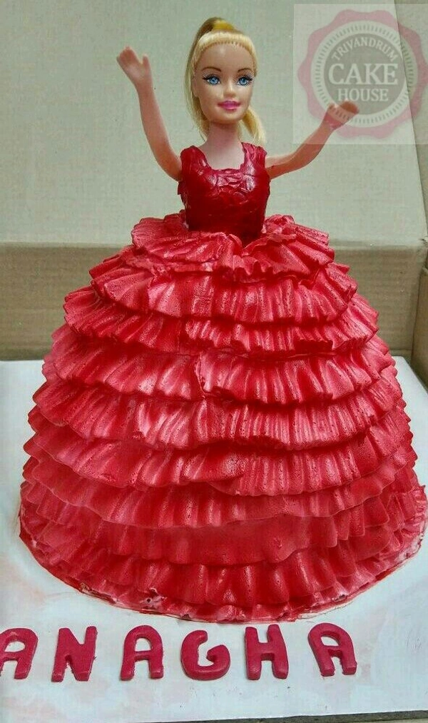 Rad Doll Prince Farss Cake (1'5kg)