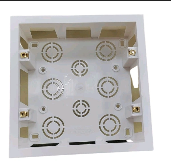 (DFF) 8 Module Surface Box Square