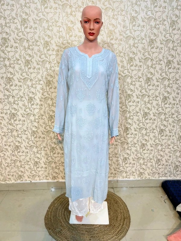 Chikankari Viscose Kurti