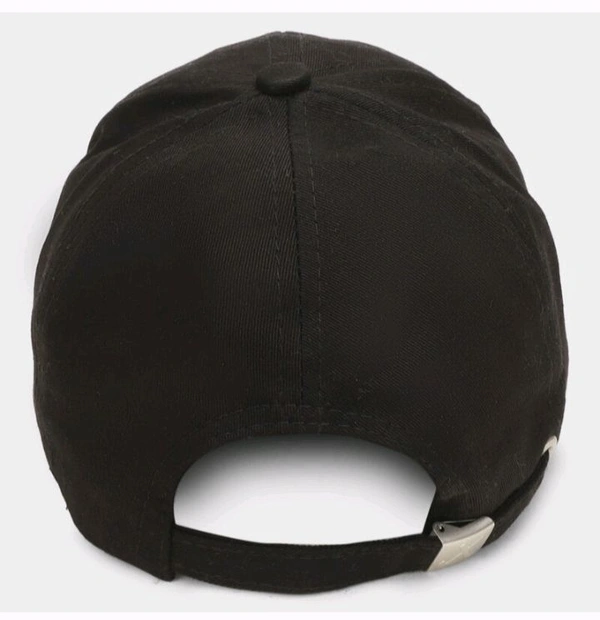 Sunburn Men's Black Baseball Cap - Juventus FC Logothis men's black baseball cap featuring the iconic Juventus FC logo. Perfect for soccer fans and everyday wear. - Black, For Men