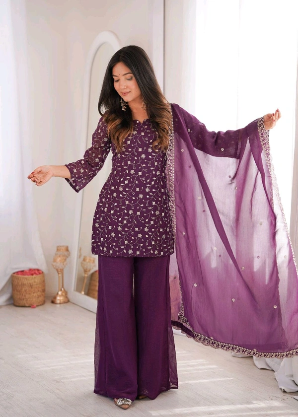 KRV DESIRE CRUNCHY SILK FABRIC WITH EMBROIDERY SEQUENCE AND JARI WORK,TOP WITH DUPPTA SET,BELL BOTTOM PENT READY TO WEAR •KB-300
- S, Purple