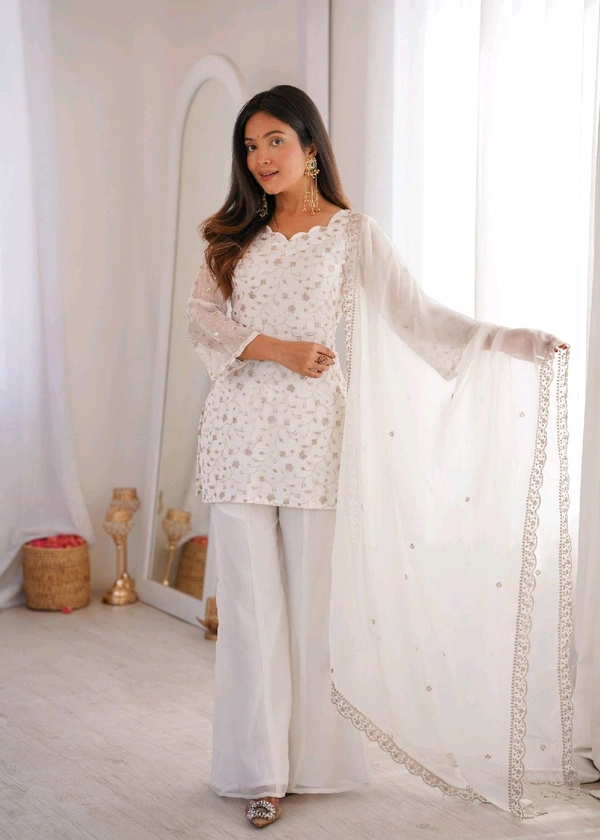 KRV DESIRE CRUNCHY SILK FABRIC WITH EMBROIDERY SEQUENCE AND JARI WORK,TOP WITH DUPPTA SET,BELL BOTTOM PENT READY TO WEAR •KB-300
- S, White