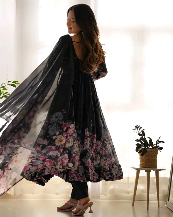 KRV DESIRE PURE SOFT ORGANJA SILK FABRIC FULLY FLAIR KALI PATTERN AND CANVAS PATTA WITH DUPPTA SET ,PENT READY TO WEAR• KB-261 - Black, L