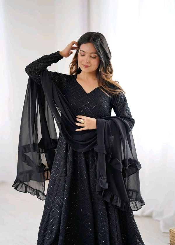 KRV DESIRE FULLY FLARE KALI PATTERN AND CANVAS PATTA WITH DUPPTA SET,PENT READY TO WEAR• NKB-55 - Black, S
