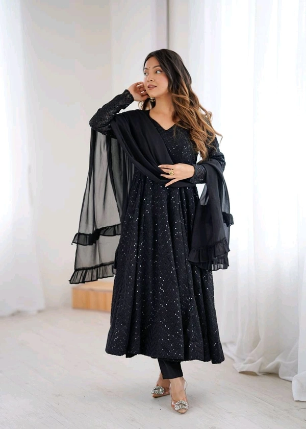 KRV DESIRE FULLY FLARE KALI PATTERN AND CANVAS PATTA WITH DUPPTA SET,PENT READY TO WEAR• NKB-55 - Black, S