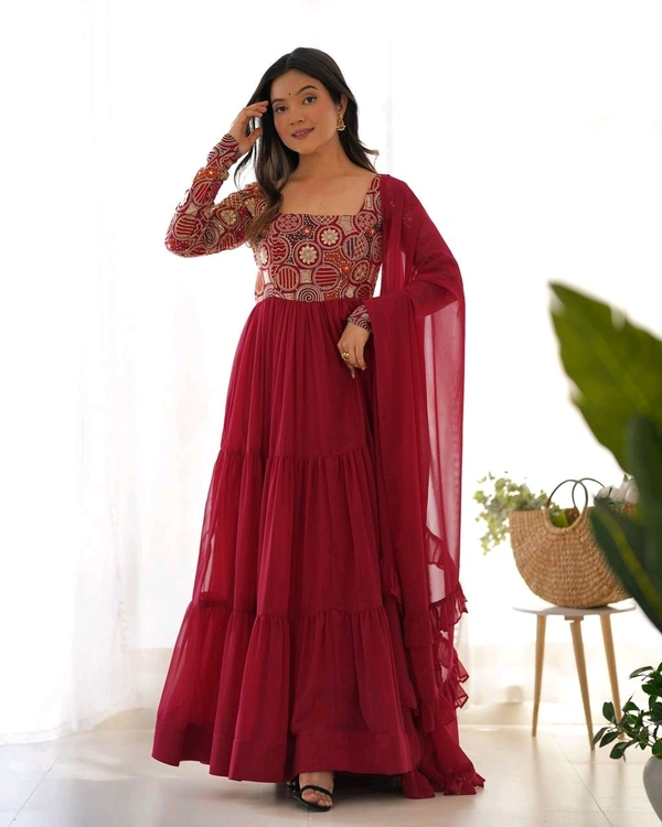 KRV DESIRE PURE SOFT FOX GEORGETTE FABRIC FULLY FLARE ANARKALI,WITH DUPPTA SET,PENT READY TO WEAR• NKB-65 - XL