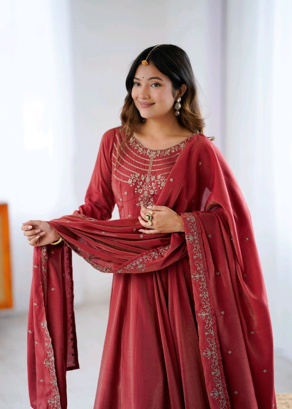 PURE ROMANSHIMMER CHANDERI SILK FABRIC FULLY FLAIR ANARKALI,WITH DUPPTA SET,PENT READY TO WEAR•NKB-62
- Maroon, L