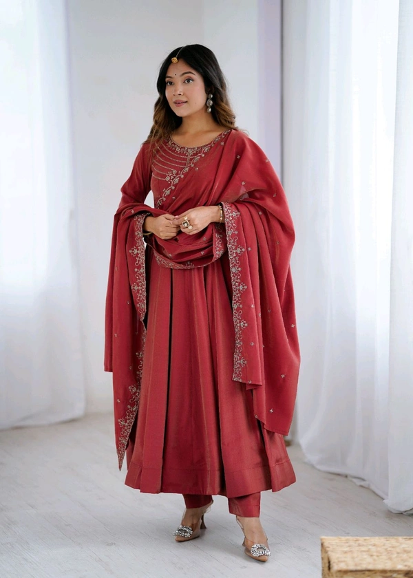 PURE ROMANSHIMMER CHANDERI SILK FABRIC FULLY FLAIR ANARKALI,WITH DUPPTA SET,PENT READY TO WEAR•NKB-62
- Maroon, XXL