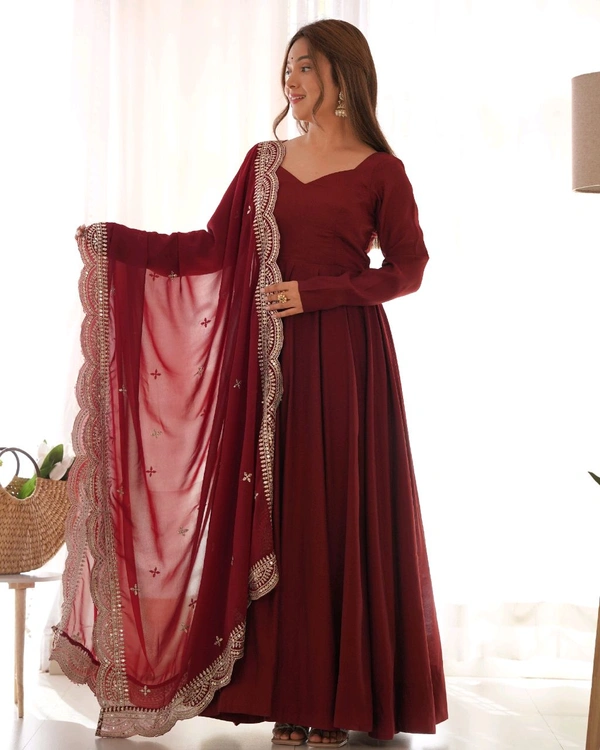 ROMANSILK CHANDERI FABRIC FULLY FLARE ANARKALI,WITH DUPPTA SET,PENT READY TO WEAR•NKB-40 - maroon, M