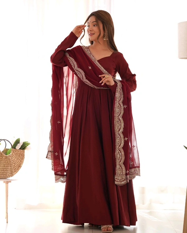 ROMANSILK CHANDERI FABRIC FULLY FLARE ANARKALI,WITH DUPPTA SET,PENT READY TO WEAR•NKB-40 - maroon, L