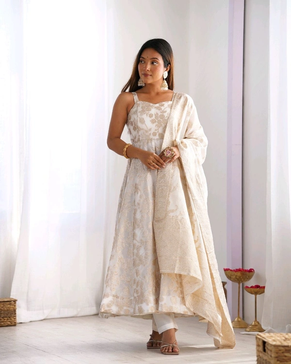 FULLY FLARE KALI PATTERN AND CANVAS PATTA WITH DUPPTA SET,PENT READY TO WEAR•NKB-68 - White, XXL