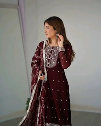 BLOOMING RANGOLI SILK FABRIC STRAIGHT FIT KURTA WITH DUPPTA SET,TROUSERS,READY TO WEAR•KB-273 - Maroon, M