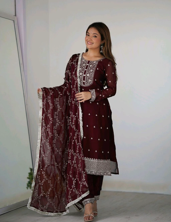 BLOOMING RANGOLI SILK FABRIC STRAIGHT FIT KURTA WITH DUPPTA SET,TROUSERS,READY TO WEAR•KB-273 - Maroon, M