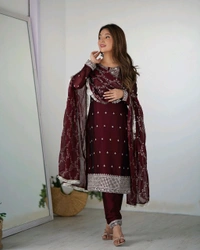 BLOOMING RANGOLI SILK FABRIC STRAIGHT FIT KURTA WITH DUPPTA SET,TROUSERS,READY TO WEAR•KB-273 - Maroon, XXL