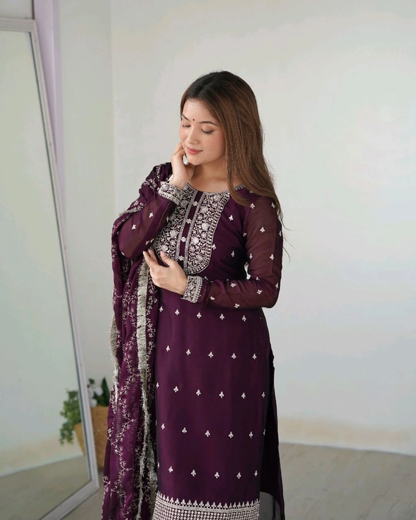 BLOOMING RANGOLI SILK FABRIC STRAIGHT FIT KURTA WITH DUPPTA SET,TROUSERS,READY TO WEAR•KB-273 - Purple, S