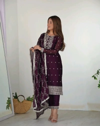 BLOOMING RANGOLI SILK FABRIC STRAIGHT FIT KURTA WITH DUPPTA SET,TROUSERS,READY TO WEAR•KB-273 - Purple, L