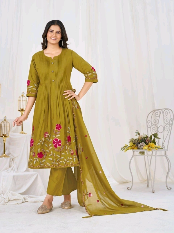 elegance with this beautifully crafted Anarkali Kurti Set, designed for festive celebrations, weddings, parties• DIVA-159 - Corn, XXL