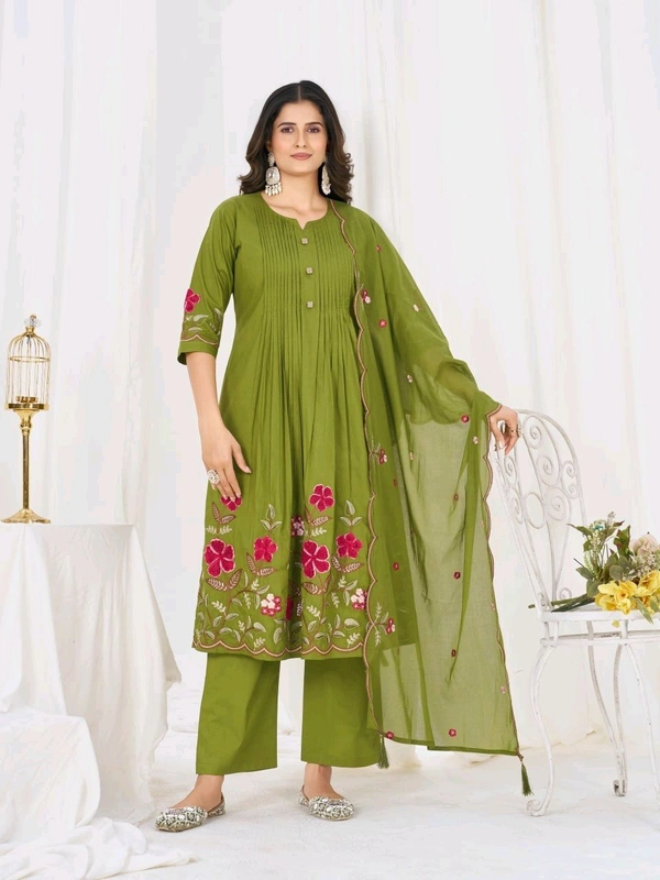 elegance with this beautifully crafted Anarkali Kurti Set, designed for festive celebrations, weddings, parties• DIVA-159 - Lemon Ginger, L