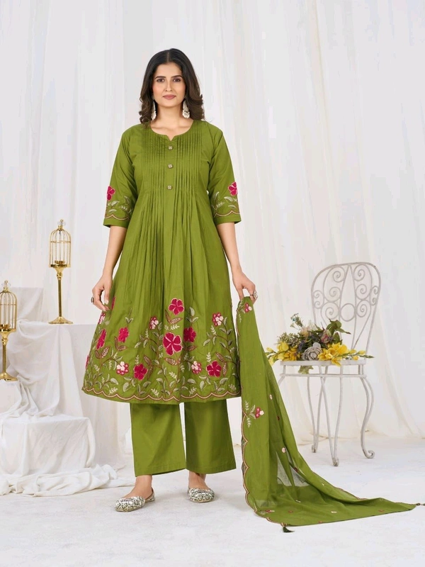 elegance with this beautifully crafted Anarkali Kurti Set, designed for festive celebrations, weddings, parties• DIVA-159 - Lemon Ginger, XXL