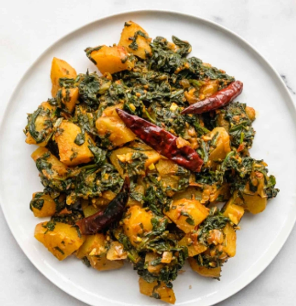 Aroohi Restaurant Alloo Palak - 250 -300 grams