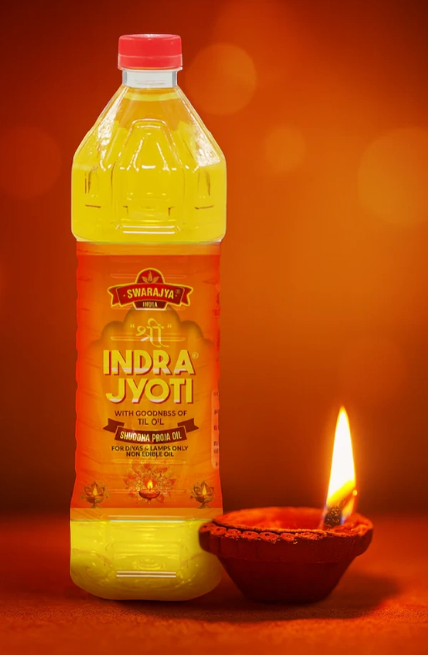 Swarajya India Indra Jyoti Pooja Oil 900ml Enriched, Sandalwood Fragnance | Lamp Oil | Puja Oil | Deepam Oil | Used in Pooja, Festivals havan I - 900ml