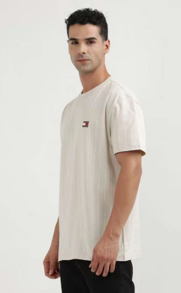 TOMMY HILFIGER Solid Cotton Round Neck Men's T-Shirt - XS