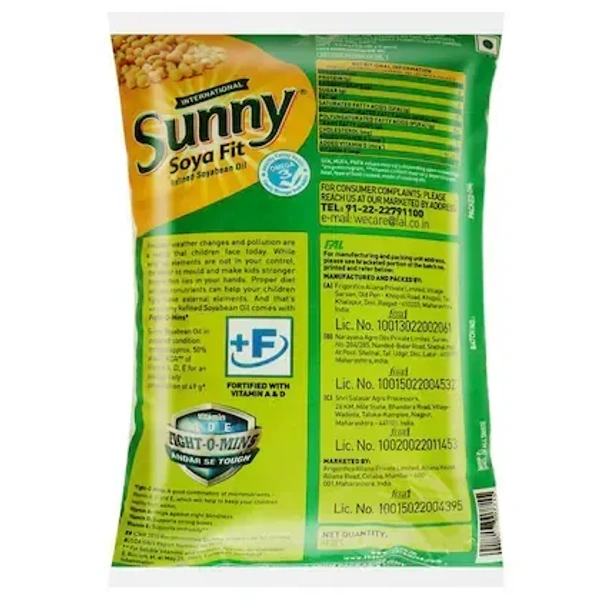 Sunny Soya Fit Refined Soyabean Oil Pouch: 860 g - 860G